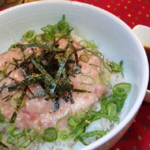 ふわふわトロトロの秘密は・・・★ねぎトロ丼。